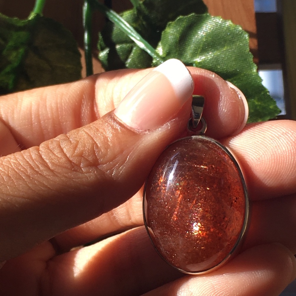 HIGH QUALITY Genuine Sunstone Pendant - 925 Silver - Large Stone